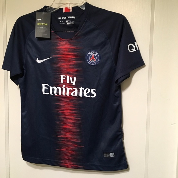 fly emirates shirt nike